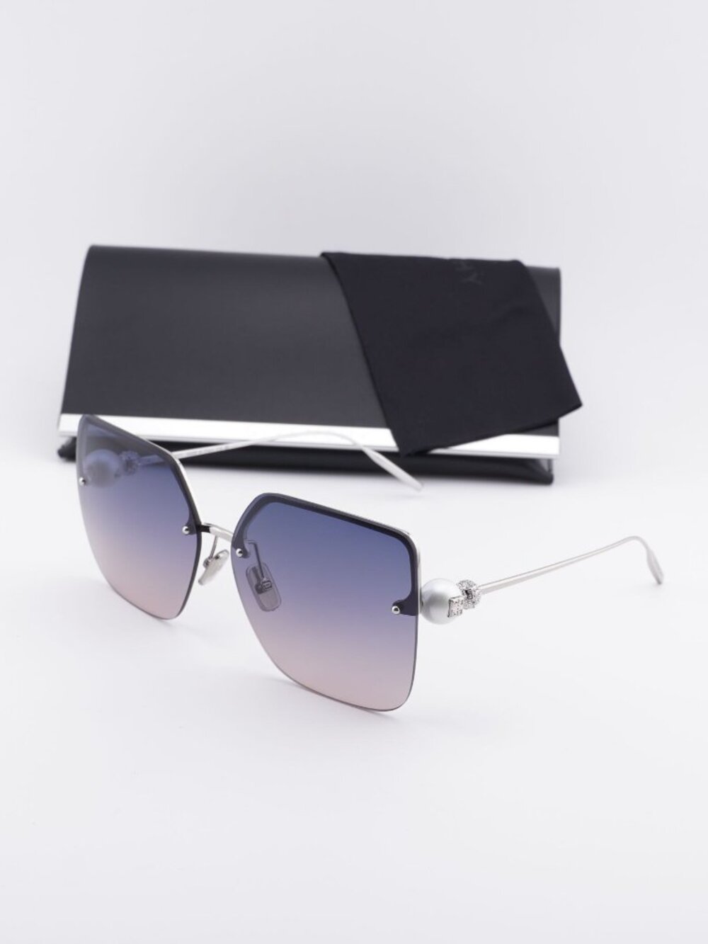 Givenchy GV40110U 16Z Butterfly Sunglasses - Silver / Purple